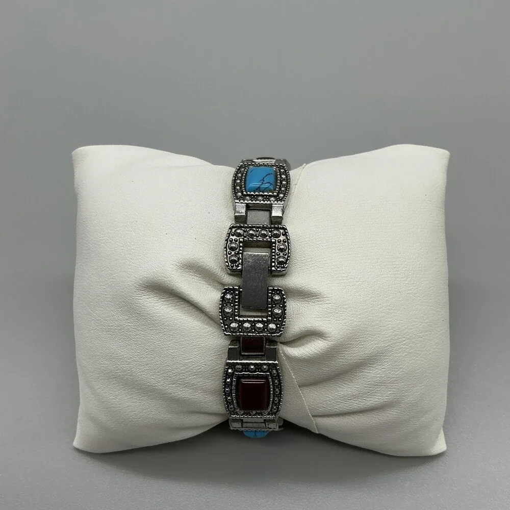 Geneva Southwest Womens Watch 19mm Marcasite Faux Stone New Battery 6.25